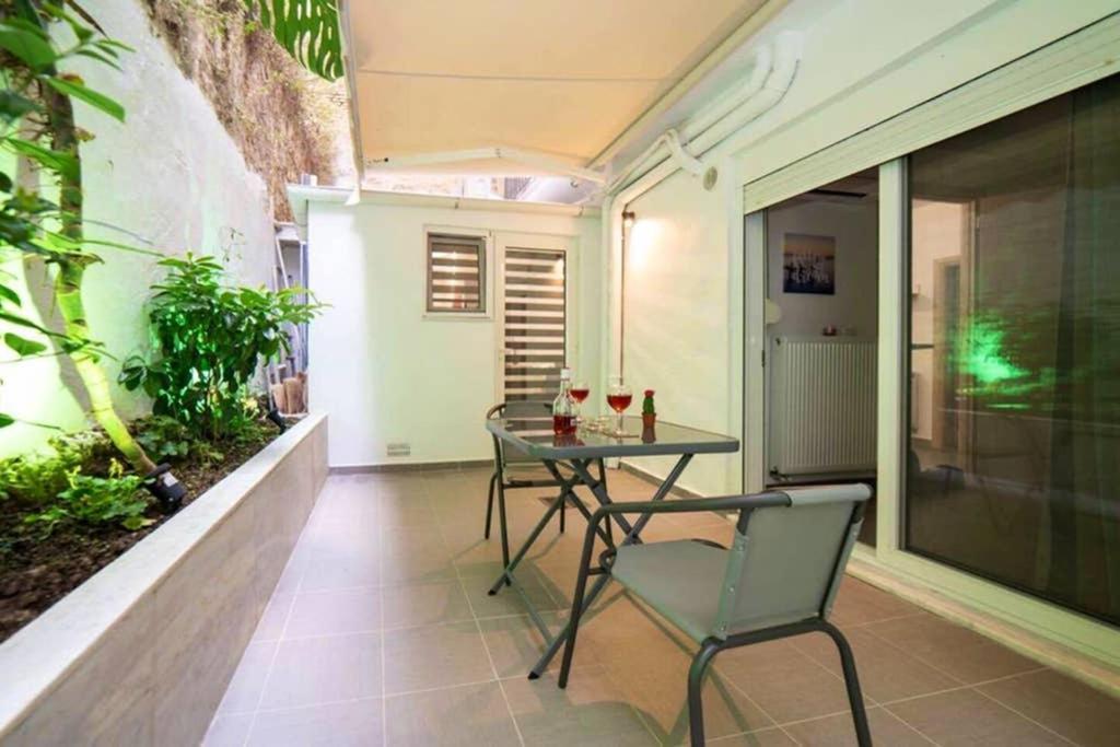 Brand New Aprt With Backyard In Lycabettus Hill ! Apartment เอเธนส์ ภายนอก รูปภาพ